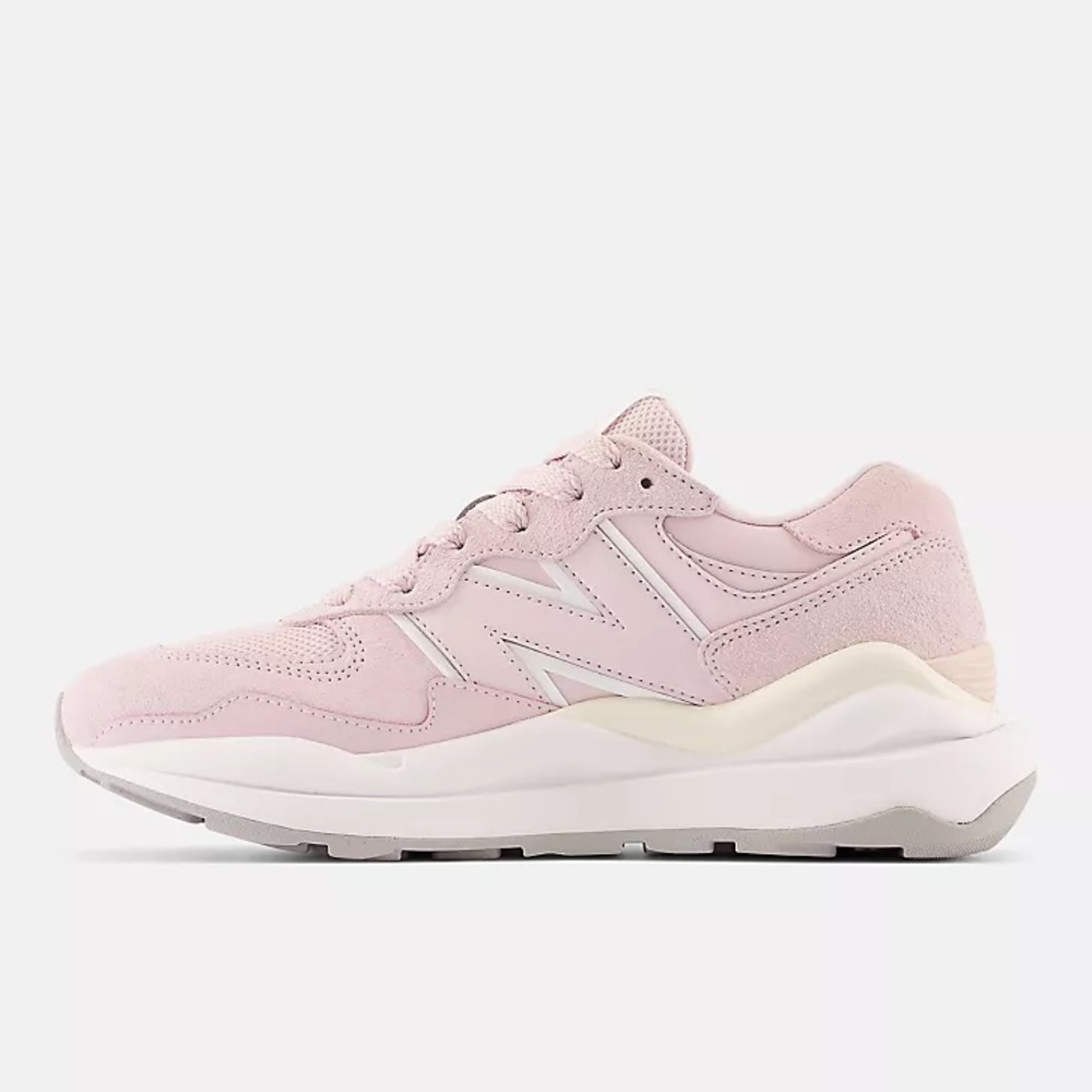 New Balance 57/40 Retro Running Shoes / Sneakers - Pink - Picture 7 of 14